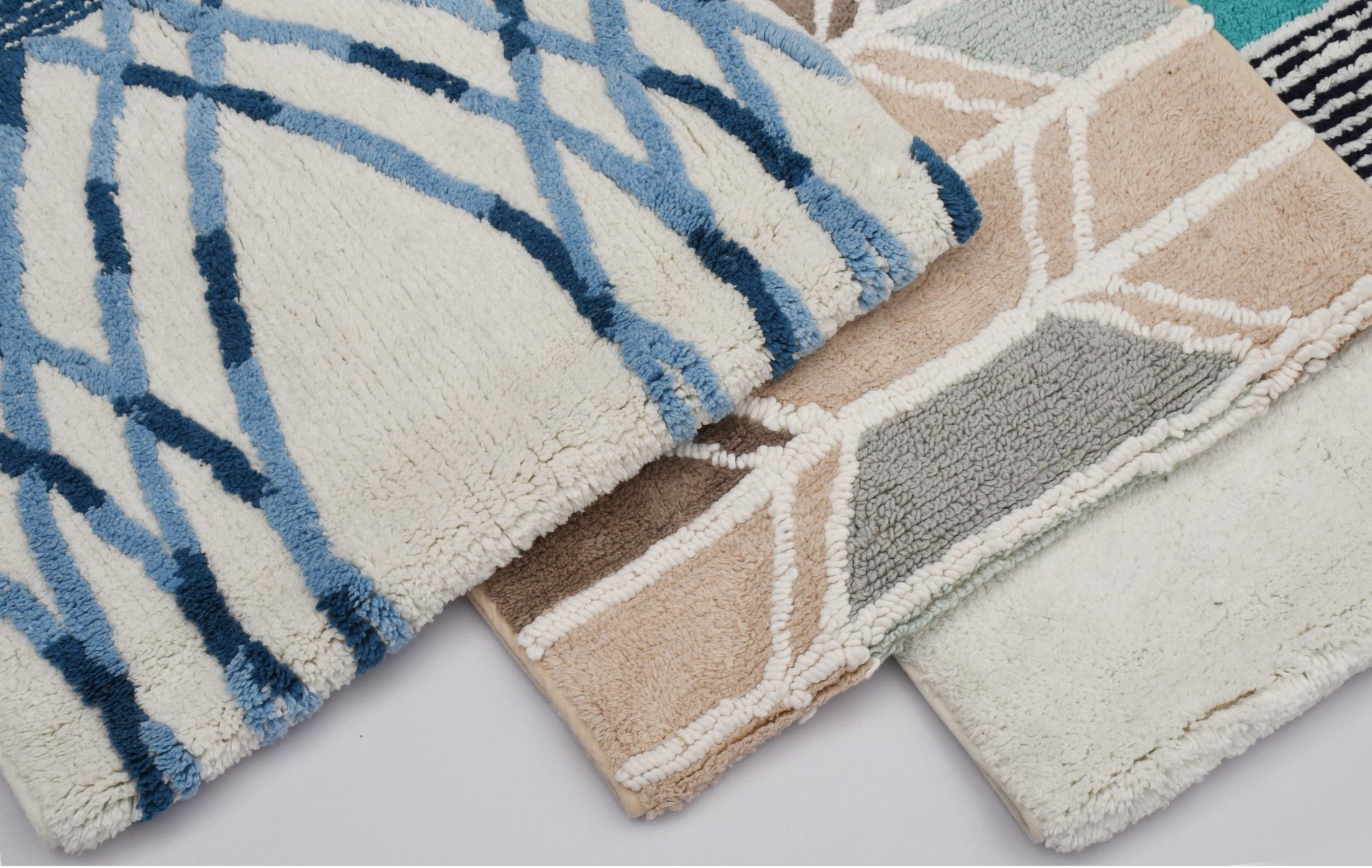 TUFTED BATHMATS