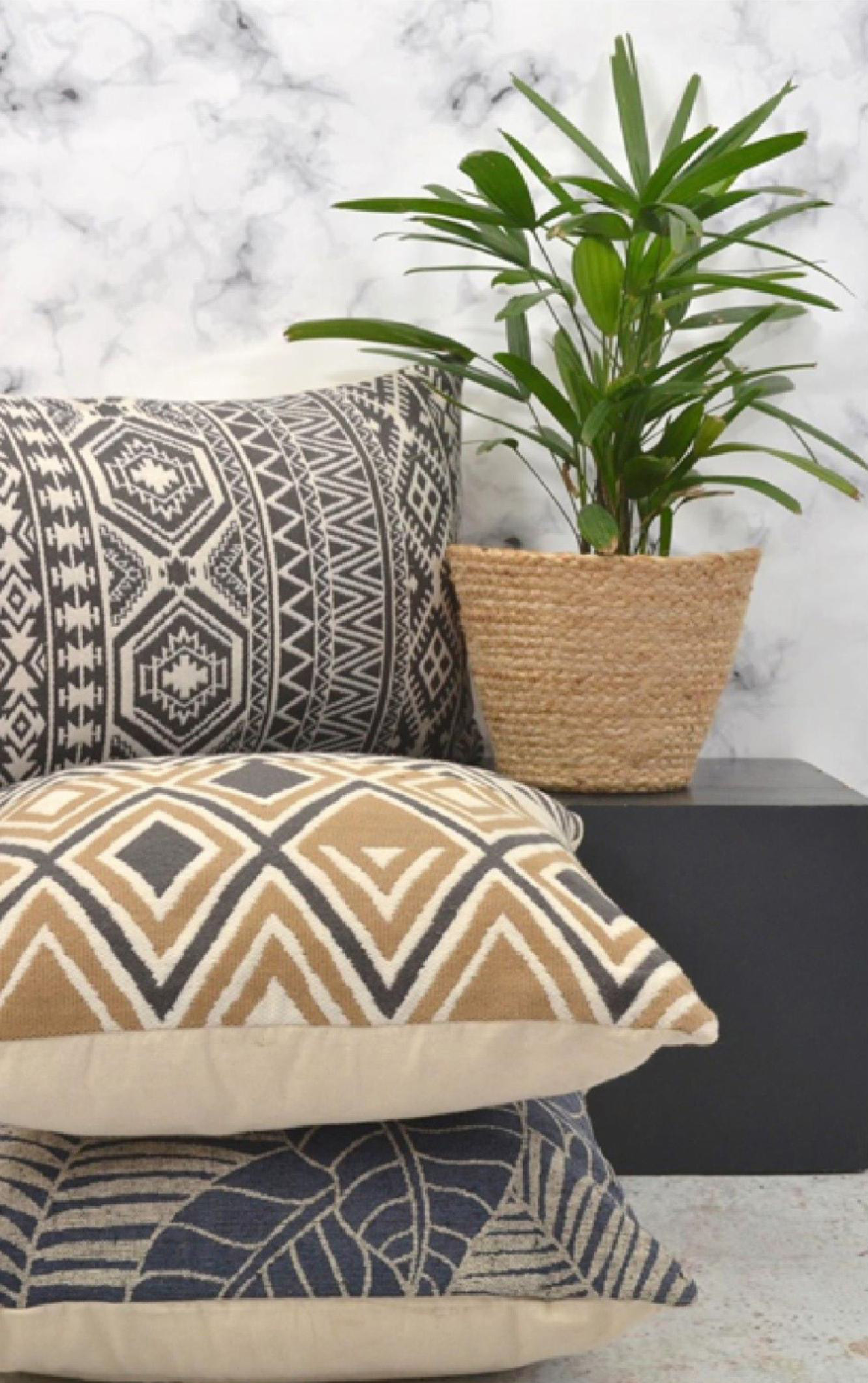 JACQUARD PILLOWS